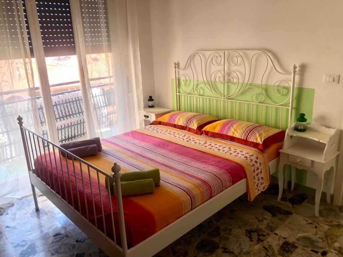 Peaceful Apartment 1 Minute Walk To The Beach Ventimiglia Exterior foto